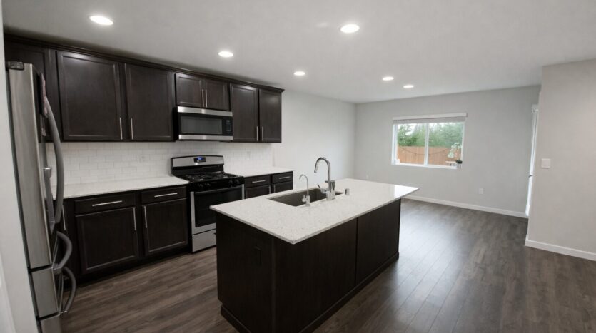 8549 54th St NE - Marysville - Washington - 3 bed, 2.5 bath rental property