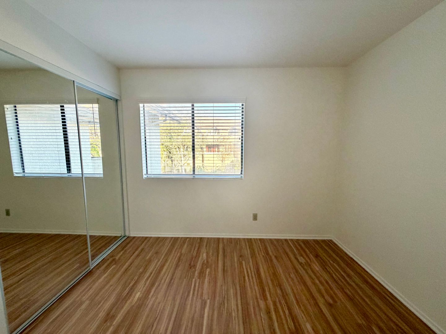86 Maegan Pl 10 - Thousand Oaks - California - 3 bed, 2.5 bath rental property
