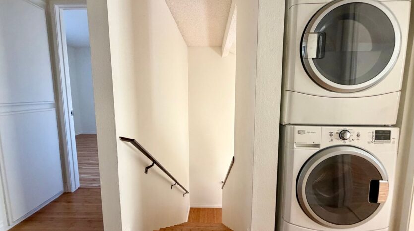 86 Maegan Pl 10 - Thousand Oaks - California - 3 bed, 2.5 bath rental property