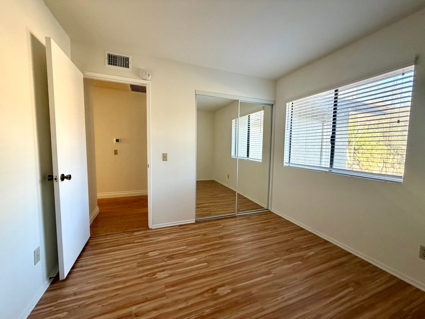 86 Maegan Pl 10 - Thousand Oaks - California - 3 bed, 2.5 bath rental property