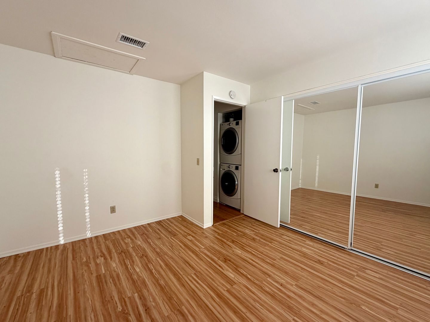 86 Maegan Pl 10 - Thousand Oaks - California - 3 bed, 2.5 bath rental property