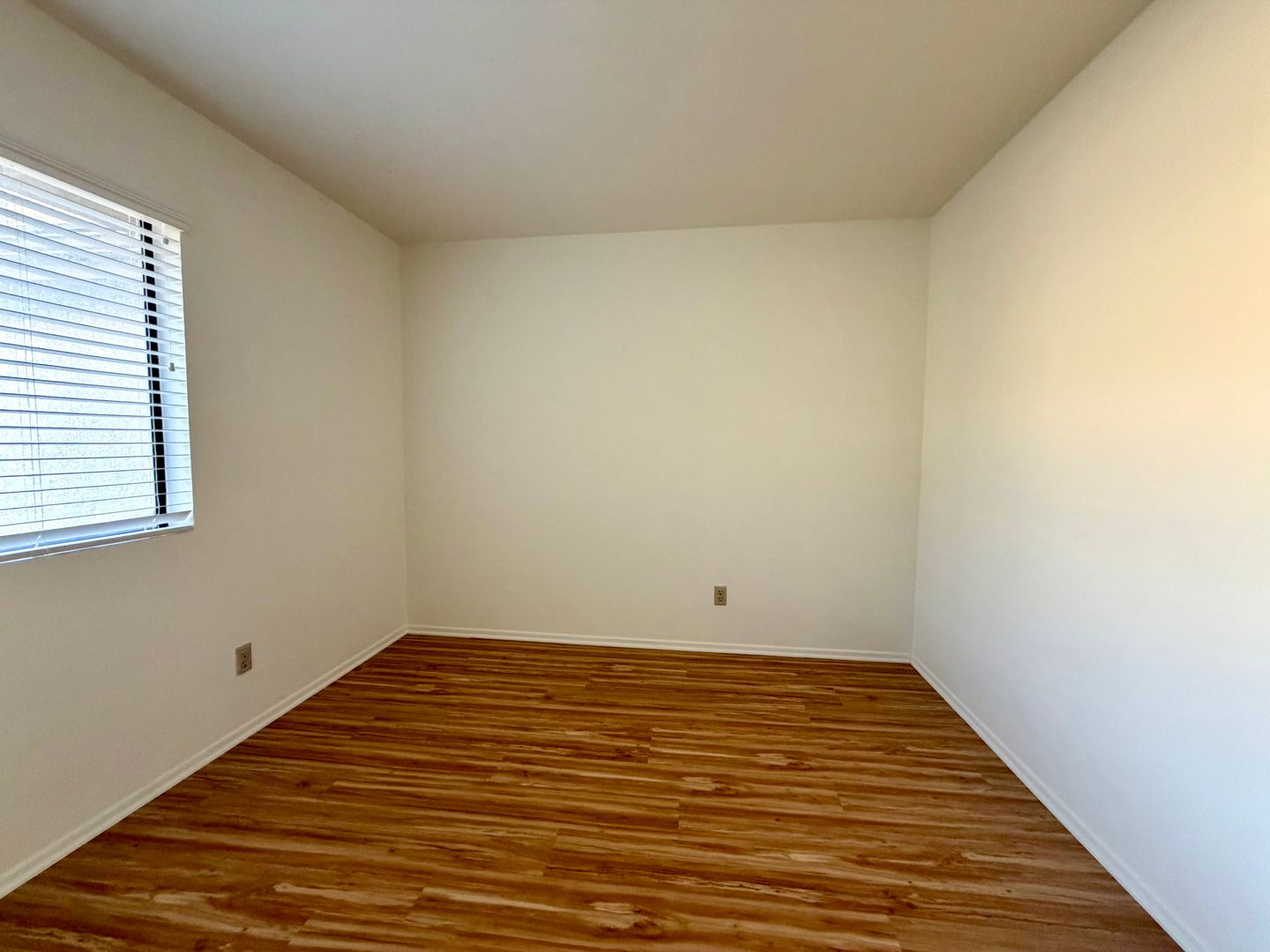 86 Maegan Pl 10 - Thousand Oaks - California - 3 bed, 2.5 bath rental property