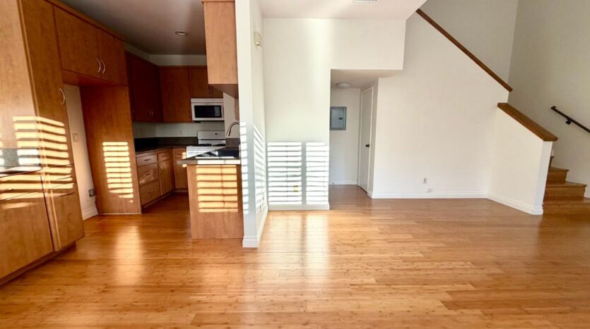 86 Maegan Pl 10 - Thousand Oaks - California - 3 bed, 2.5 bath rental property