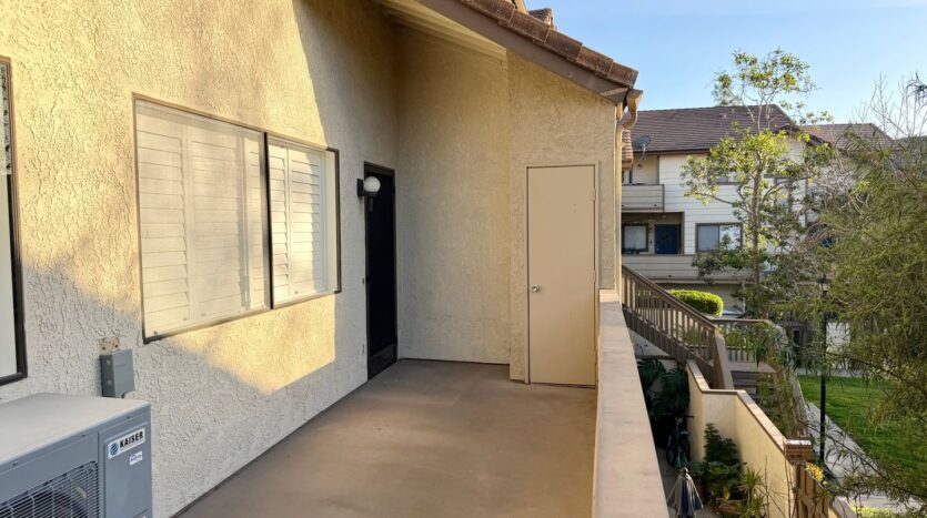 86 Maegan Pl 10 - Thousand Oaks - California - 3 bed, 2.5 bath rental property