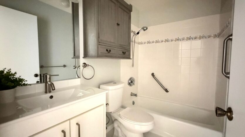 86 Maegan Pl 10 - Thousand Oaks - California - 3 bed, 2.5 bath rental property