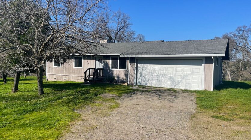 8659 Mann Street - Valley Springs - California - 3 bed, 2 bath rental property