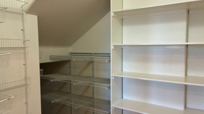 875 Shepard Crest Dr - Corona - California - 4 bed, 3 bath rental property