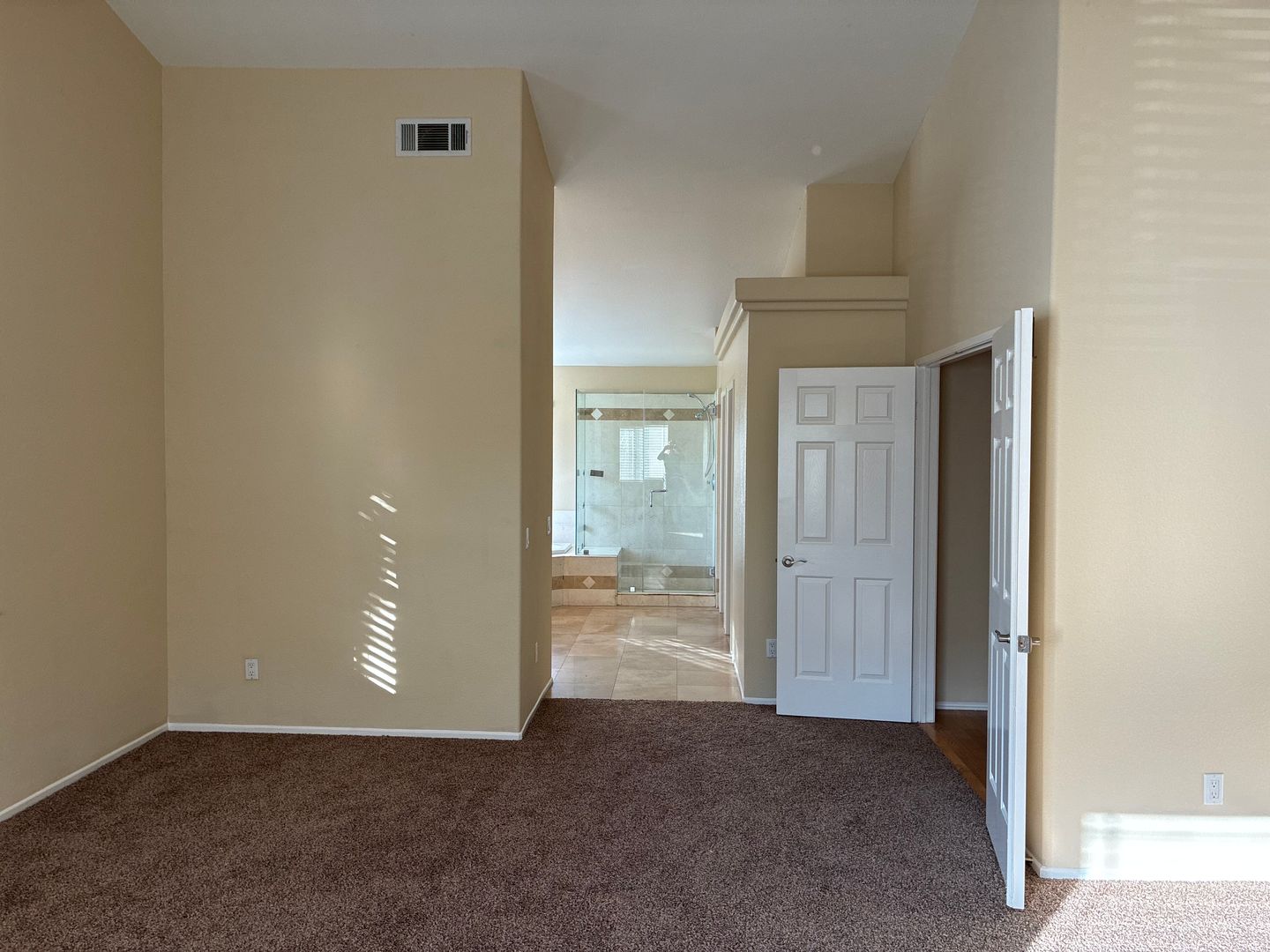 875 Shepard Crest Dr - Corona - California - 4 bed, 3 bath rental property
