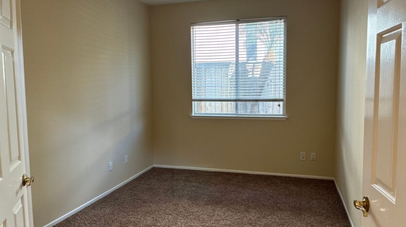 875 Shepard Crest Dr - Corona - California - 4 bed, 3 bath rental property