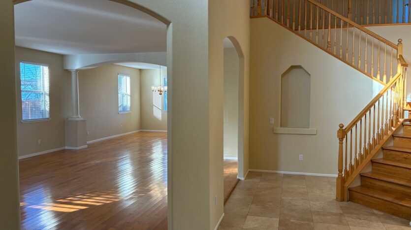 875 Shepard Crest Dr - Corona - California - 4 bed, 3 bath rental property