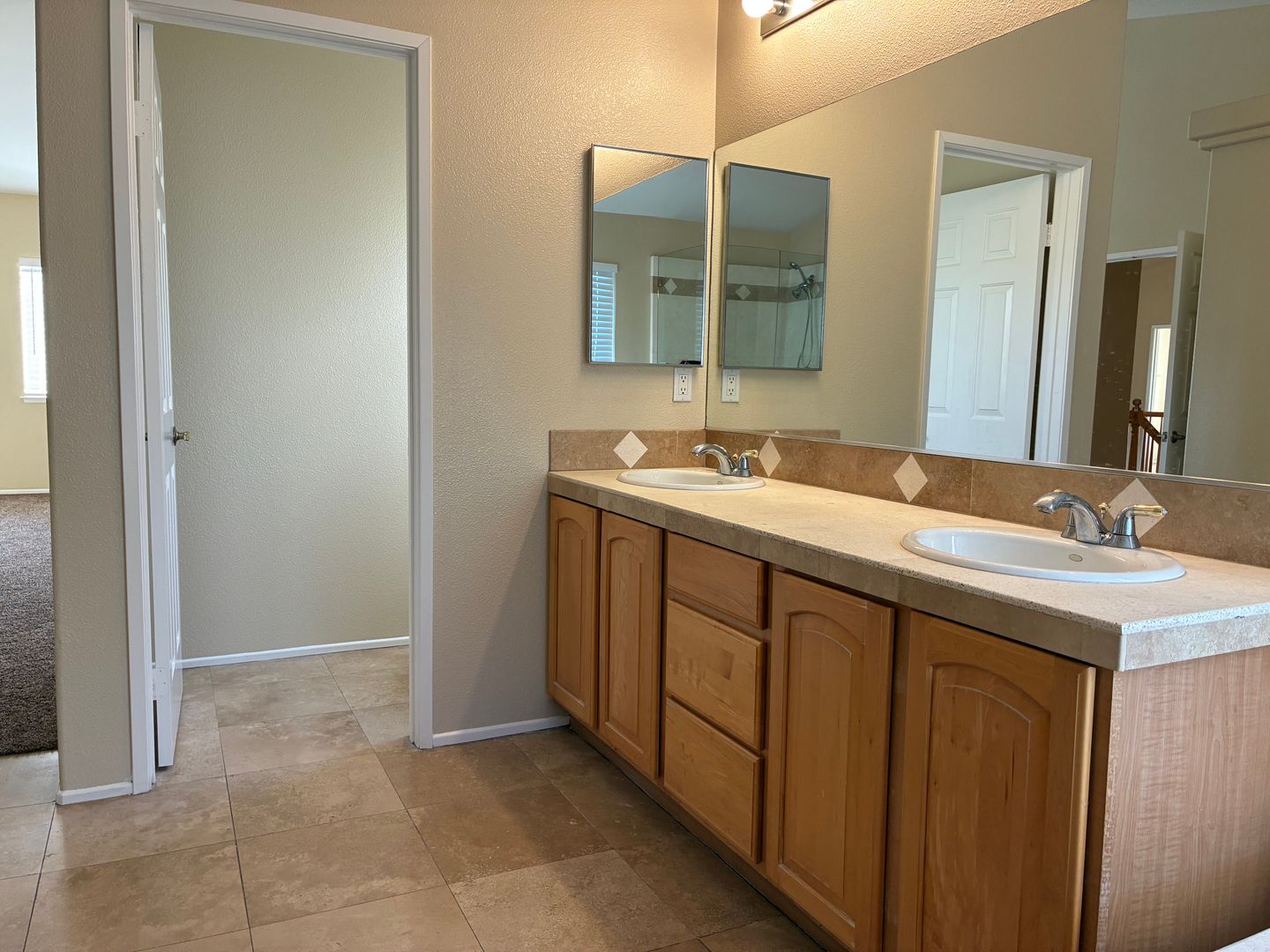 875 Shepard Crest Dr - Corona - California - 4 bed, 3 bath rental property