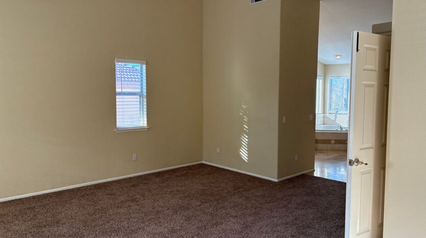 875 Shepard Crest Dr - Corona - California - 4 bed, 3 bath rental property