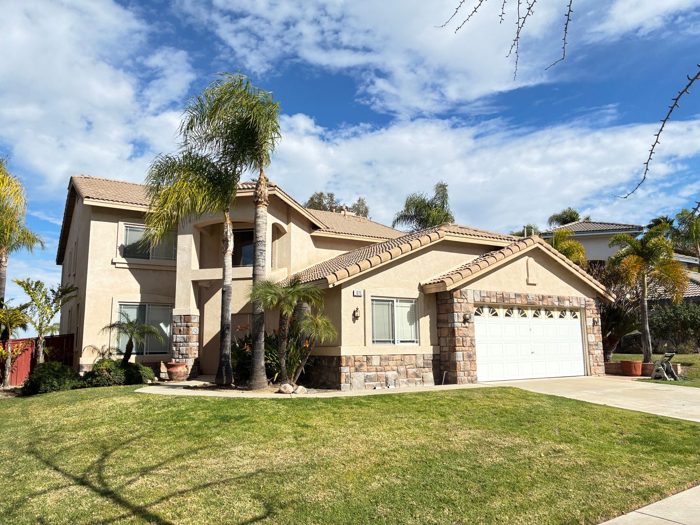 875 Shepard Crest Dr - Corona - California - 4 bed, 3 bath rental property