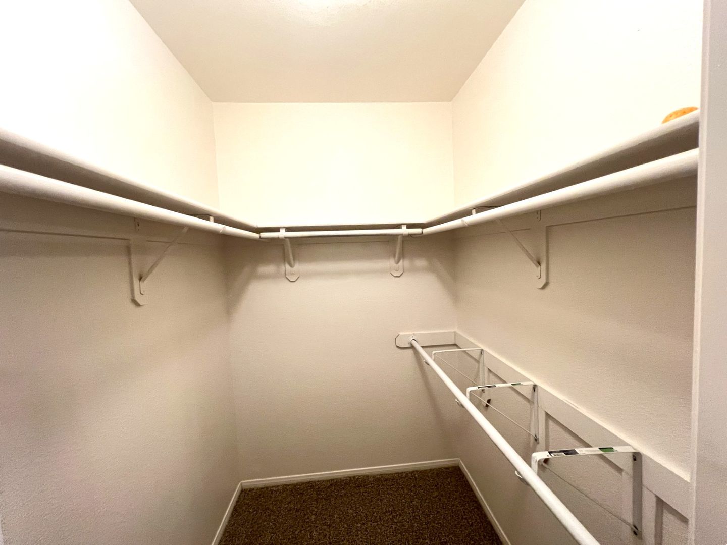 888 Coral Cottage Dr - Henderson - Nevada - 3 bed, 2 bath rental property