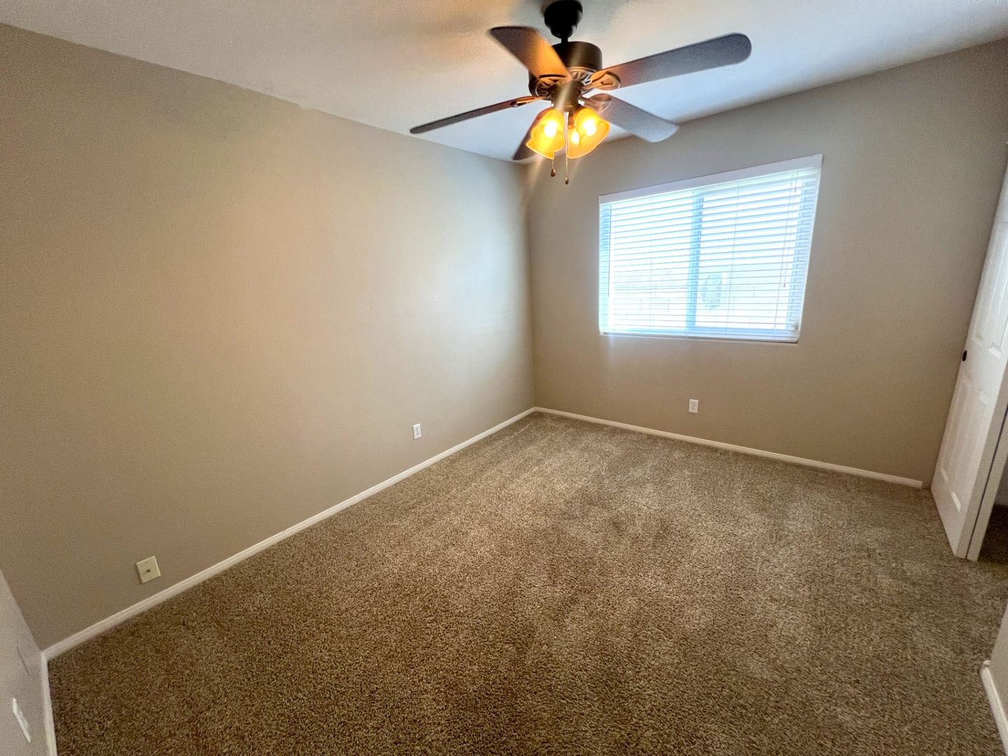 888 Coral Cottage Dr - Henderson - Nevada - 3 bed, 2 bath rental property