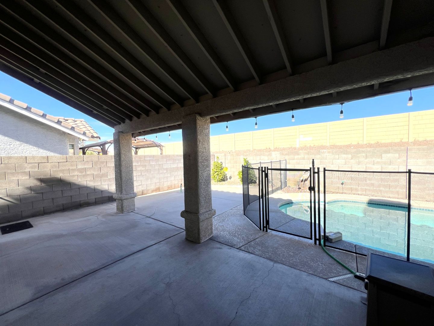 888 Coral Cottage Dr - Henderson - Nevada - 3 bed, 2 bath rental property