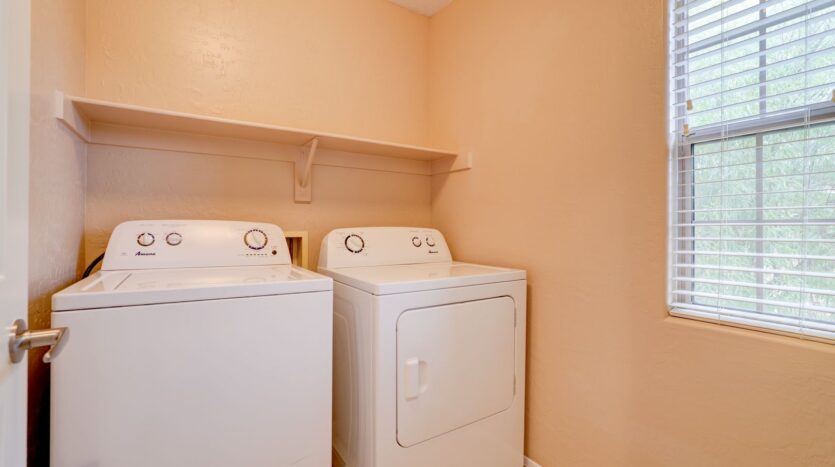 8919 Lanta Island Ave - Las Vegas - Nevada - 3 bed, 2.5 bath rental property