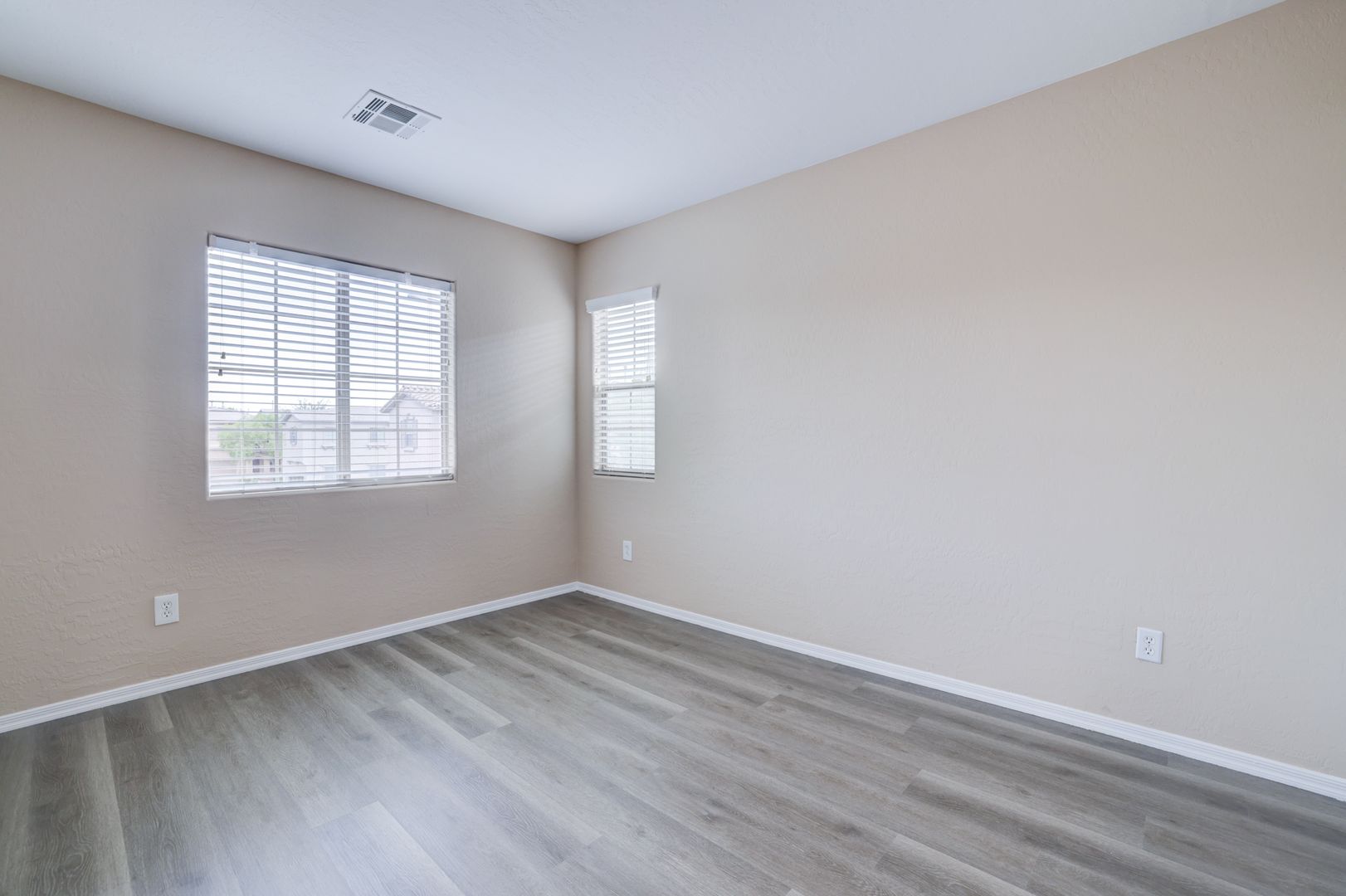 8919 Lanta Island Ave - Las Vegas - Nevada - 3 bed, 2.5 bath rental property