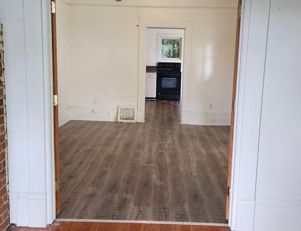 920 N. Garden St. - # 1 - Bellingham - Washington - 3 bed, 1 bath rental property