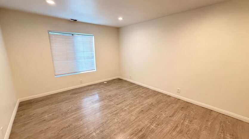 920 W Del Amo Blvd #7 - Torrance - California - 2 bed, 2 bath rental property