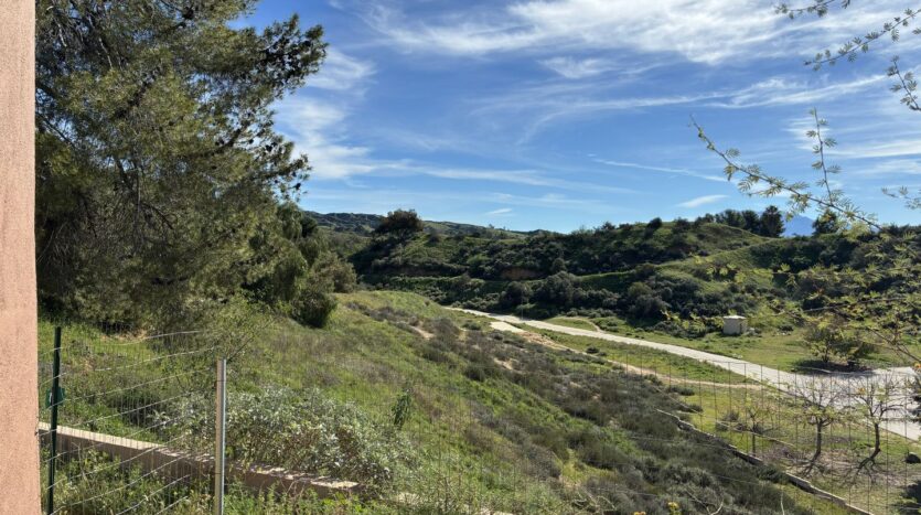 9530 Calimesa Blvd - Calimesa - California - 5 bed, 2 bath rental property