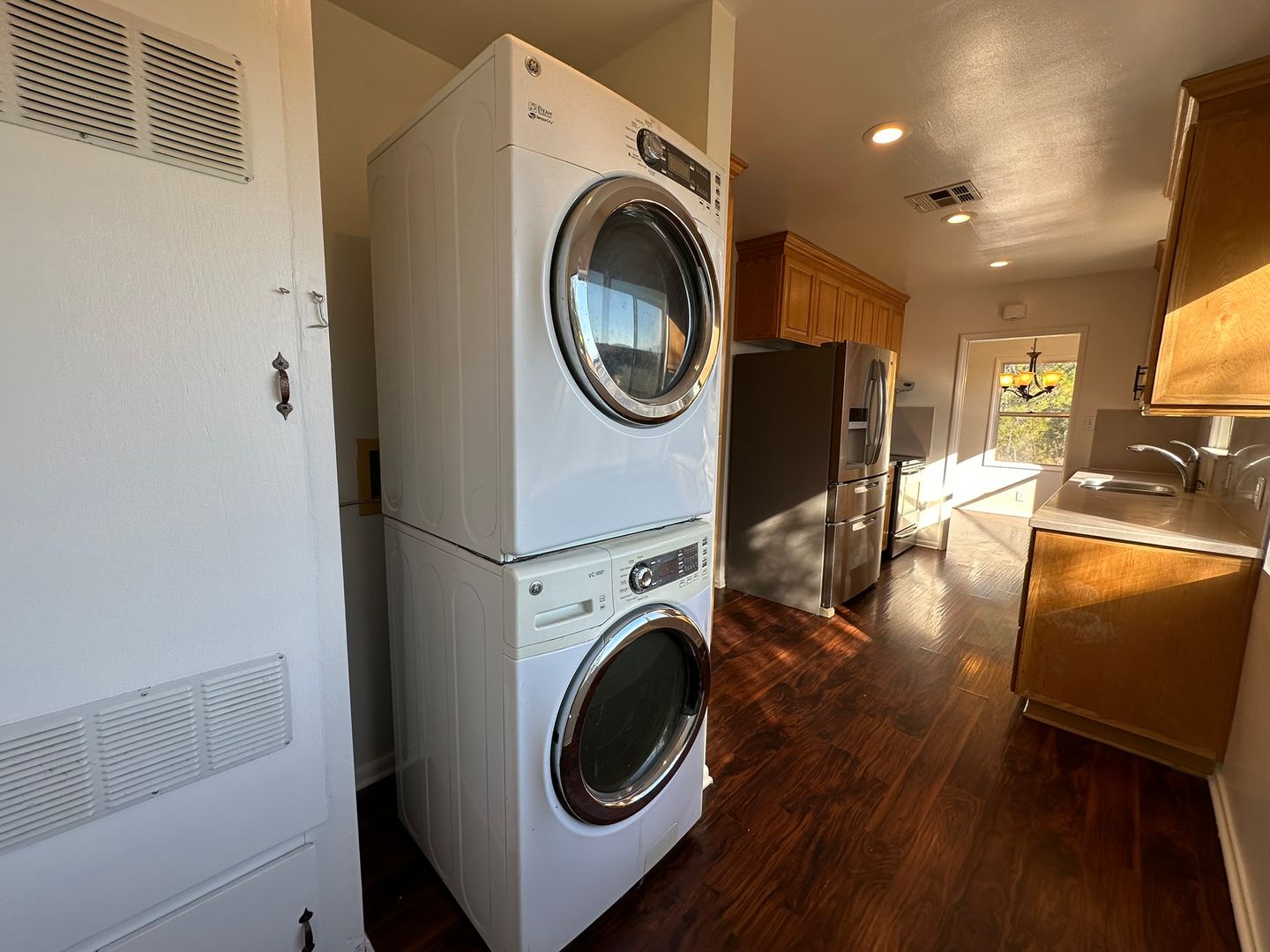 9530 Calimesa Blvd - Calimesa - California - 5 bed, 2 bath rental property