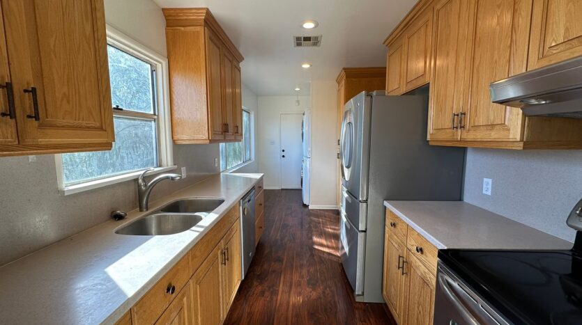 9530 Calimesa Blvd - Calimesa - California - 5 bed, 2 bath rental property