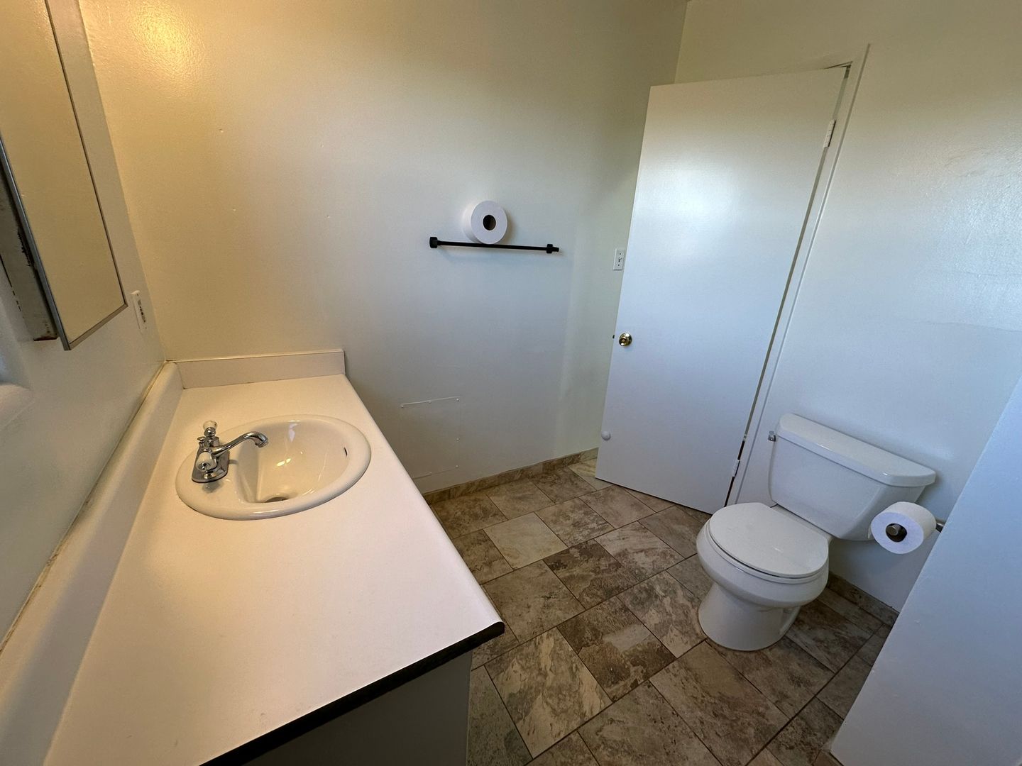 9530 Calimesa Blvd - Calimesa - California - 5 bed, 2 bath rental property