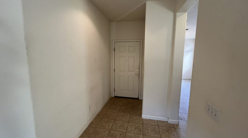 9977 Firethorn Way - Elk Grove - California - 3 bed, 2 bath rental property
