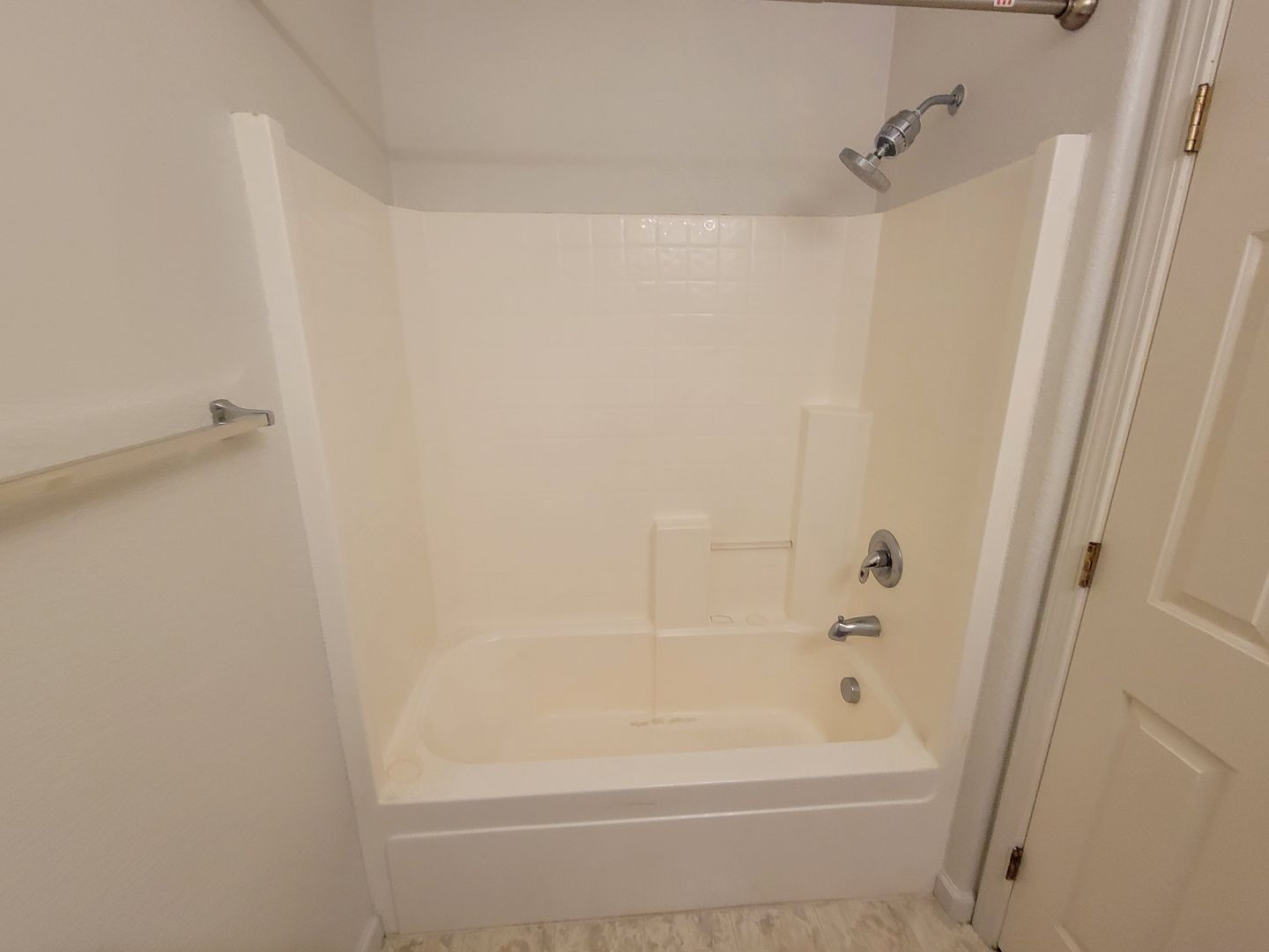 9977 Firethorn Way - Elk Grove - California - 3 bed, 2 bath rental property