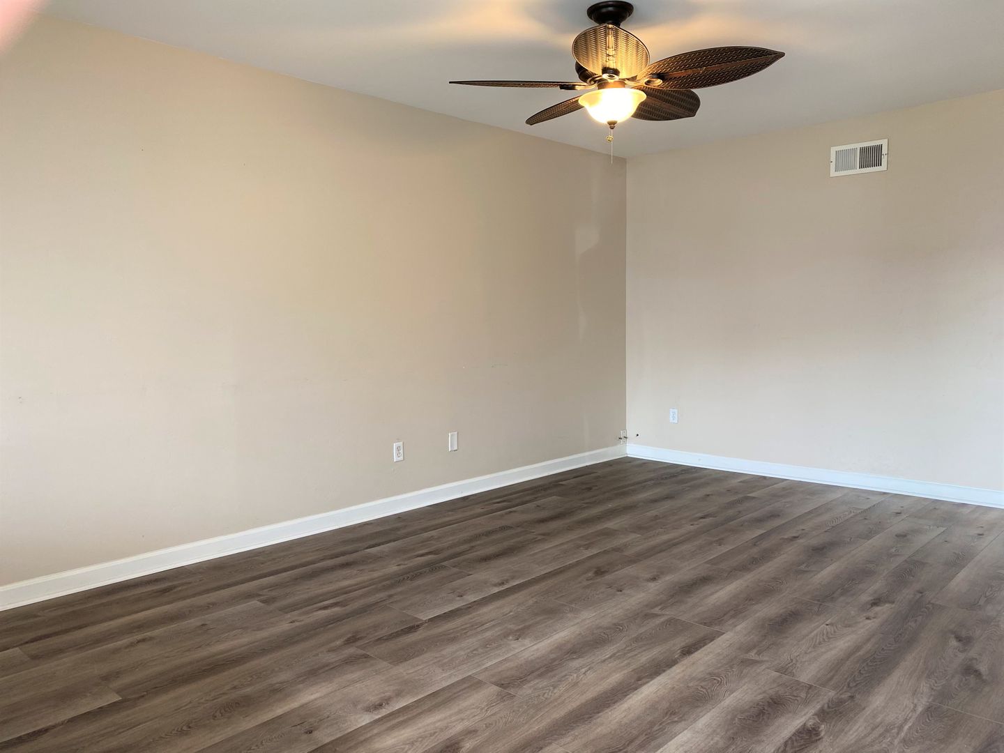 10048 Timberlane Way - Santee - California - 3 bed, 2 bath rental property