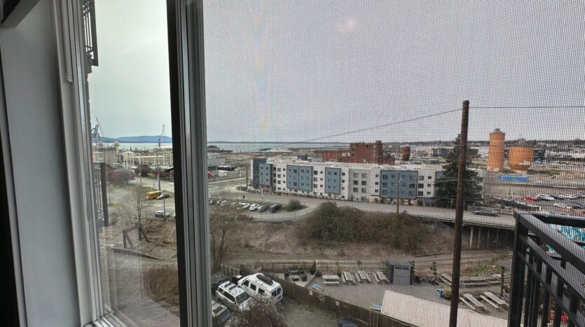 1015 Railroad Ave #412 - Bellingham - Washington - 1 bed, 1 bath rental property