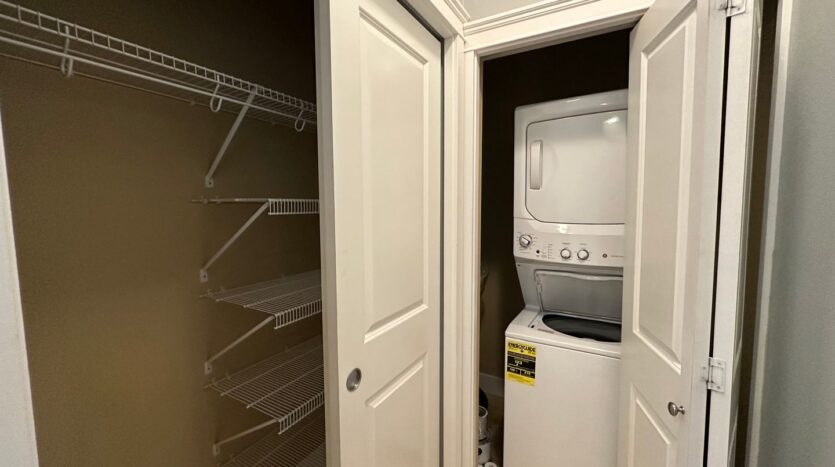 1015 Railroad Ave #412 - Bellingham - Washington - 1 bed, 1 bath rental property