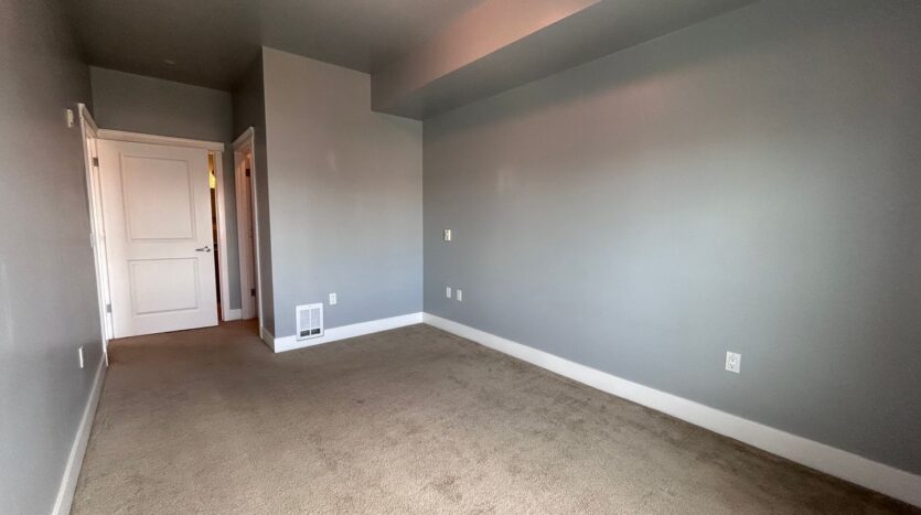 1015 Railroad Ave #412 - Bellingham - Washington - 1 bed, 1 bath rental property
