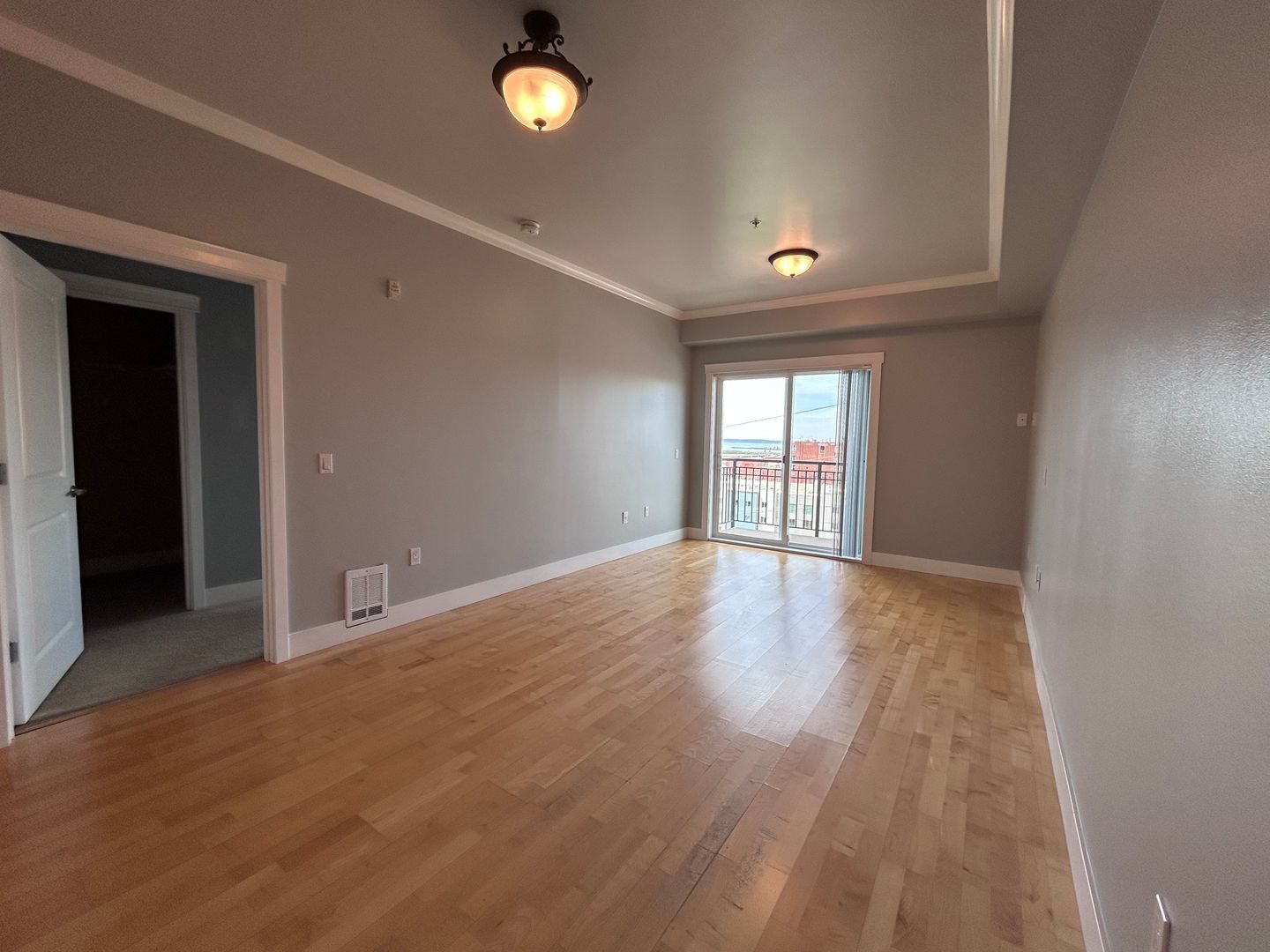 1015 Railroad Ave #412 - Bellingham - Washington - 1 bed, 1 bath rental property