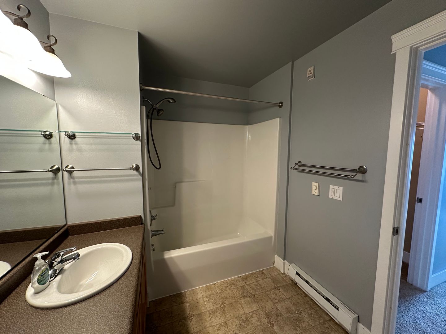 1015 Railroad Ave #412 - Bellingham - Washington - 1 bed, 1 bath rental property