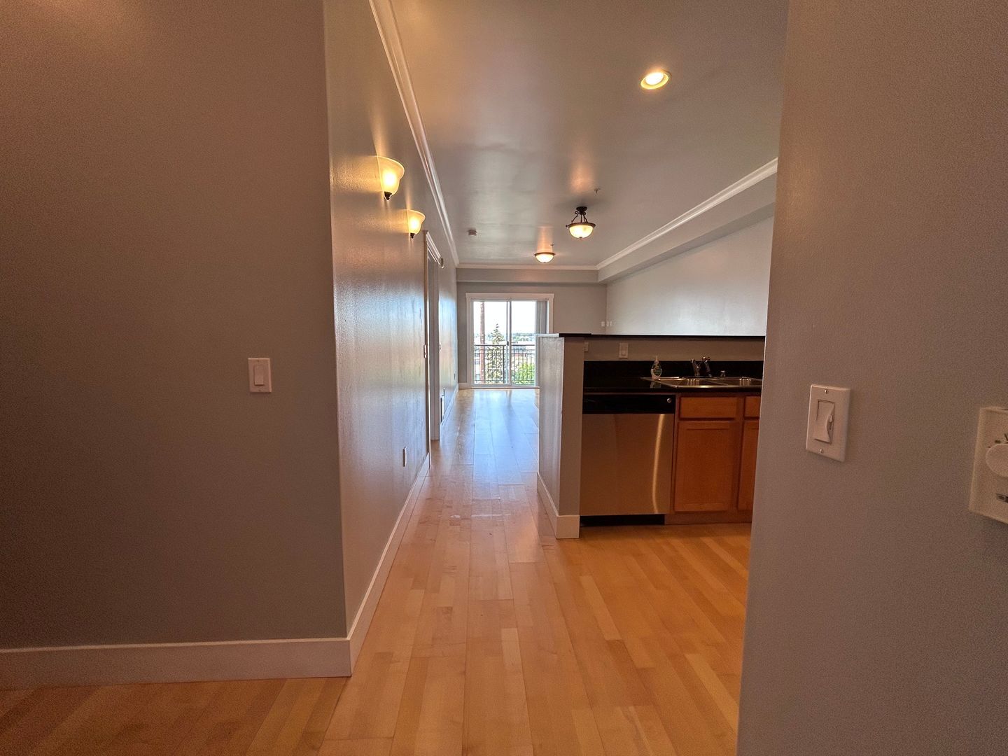 1015 Railroad Ave #412 - Bellingham - Washington - 1 bed, 1 bath rental property
