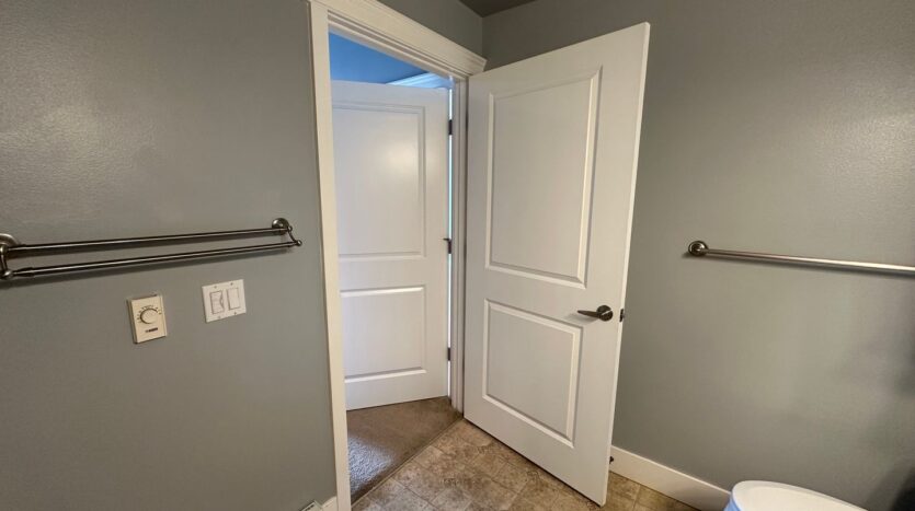 1015 Railroad Ave #412 - Bellingham - Washington - 1 bed, 1 bath rental property