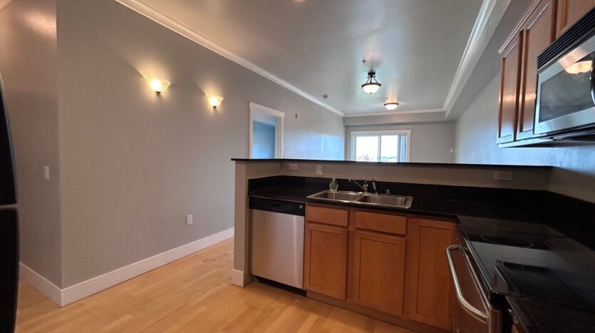 1015 Railroad Ave #412 - Bellingham - Washington - 1 bed, 1 bath rental property