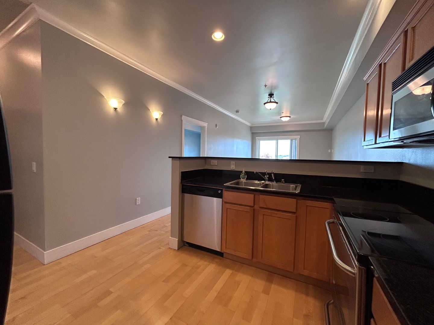 1015 Railroad Ave #412 - Bellingham - Washington - 1 bed, 1 bath rental property
