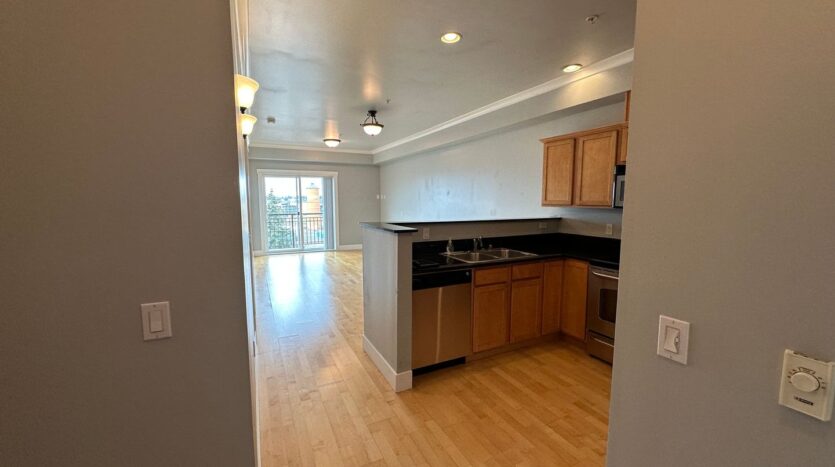 1015 Railroad Ave #412 - Bellingham - Washington - 1 bed, 1 bath rental property