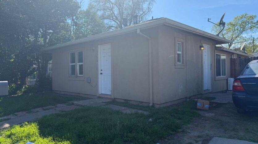 1044 Los Robles Blvd  - Sacramento - California - 1 bed, 1 bath rental property