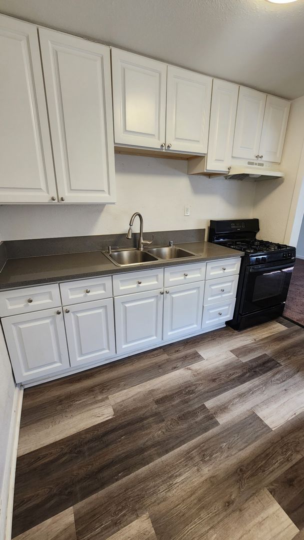 1044 Los Robles Blvd  - Sacramento - California - 1 bed, 1 bath rental property