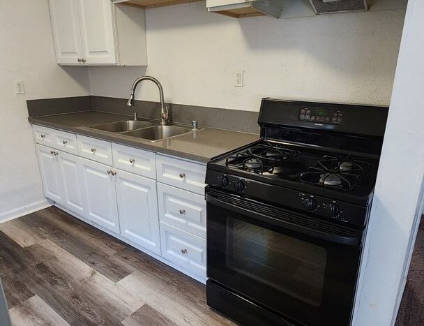 1044 Los Robles Blvd  - Sacramento - California - 1 bed, 1 bath rental property