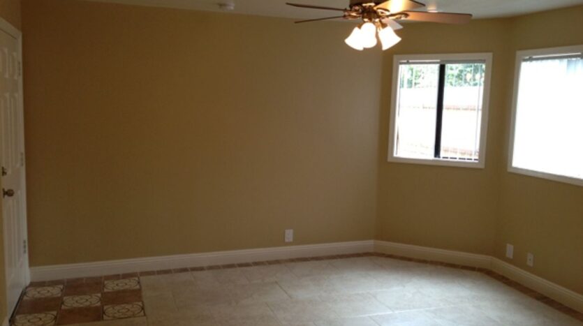 1075 N Vulcan Ave - Encinitas - California - 1 bed, 1 bath rental property