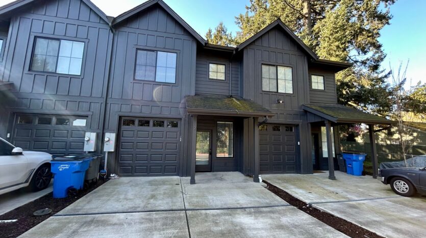 11015 NE 26th - Unit 02 - Vancouver - Washington - 3 bed, 2.5 bath rental property