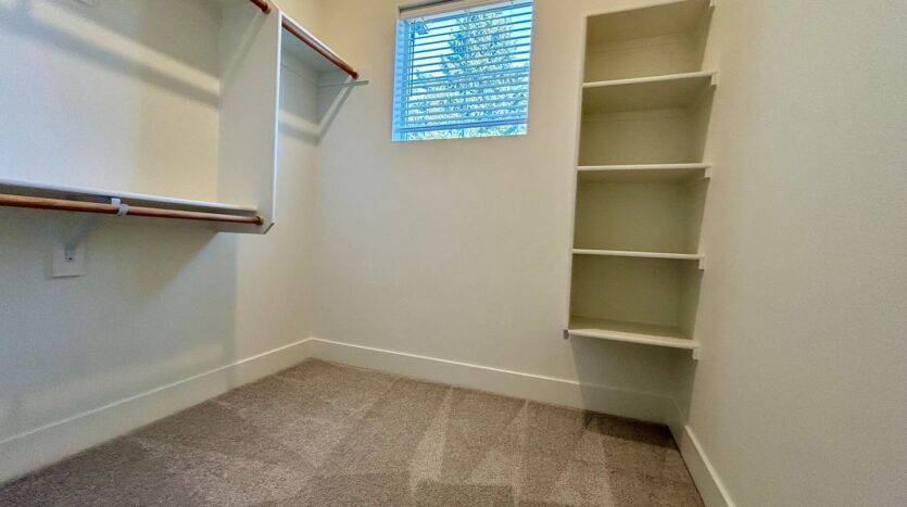 11015 NE 26th - Unit 02 - Vancouver - Washington - 3 bed, 2.5 bath rental property