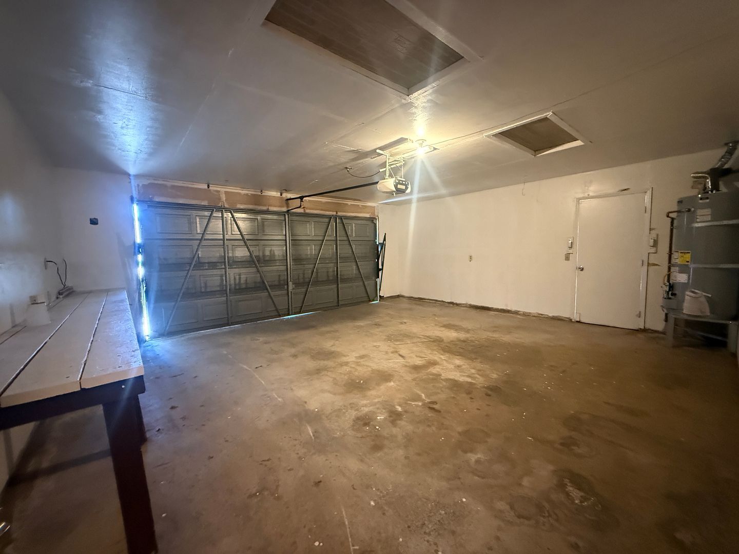 1105 S Jeffrey Ct. - Visalia - California - 3 bed, 2 bath rental property