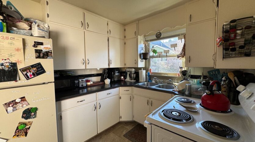 1120 23rd St. - Bellingham - Washington - 6 bed, 2.5 bath rental property