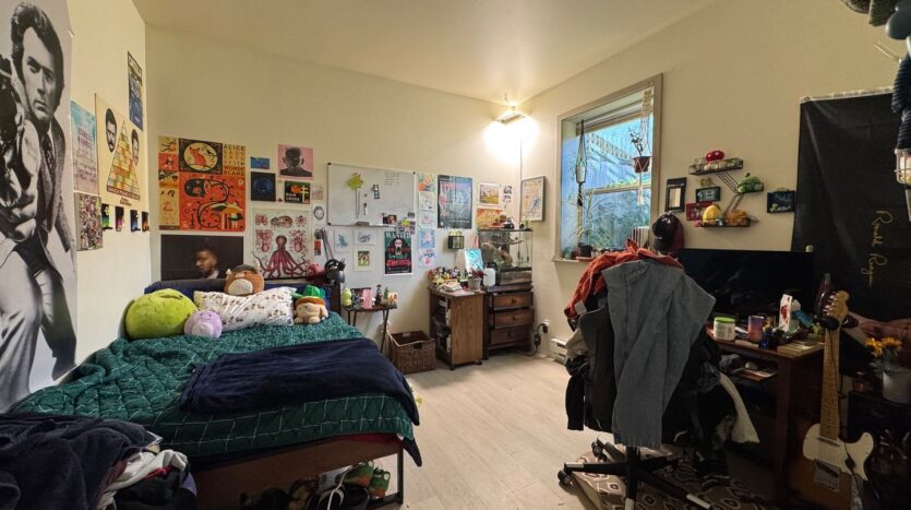 1120 23rd St. - Bellingham - Washington - 6 bed, 2.5 bath rental property